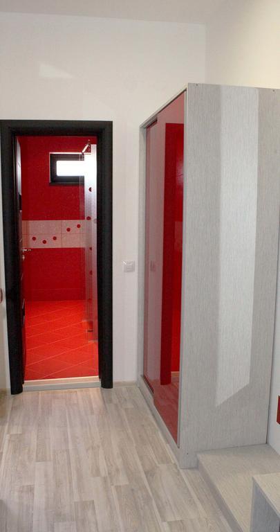 Incanto Family Hotel Sevlievo Exteriör bild